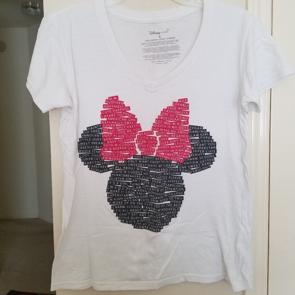Disney Minnie Mouse Vneck Shirt
